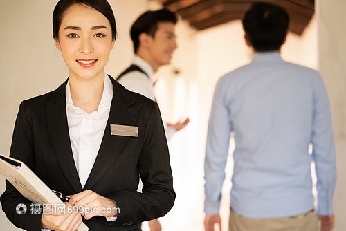 职业女外国人工作男女酒店员工